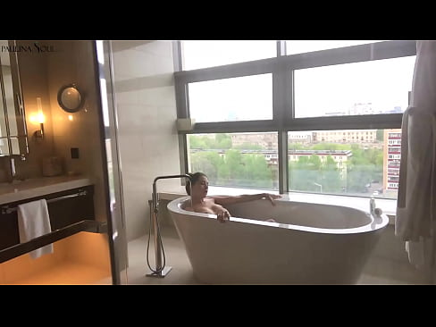❤️ Enorme babe die hartstochtelijk haar poesje aftrekt in de badkamer Russian porno at us nl.pornpk.ru ❌️ ❌️❤